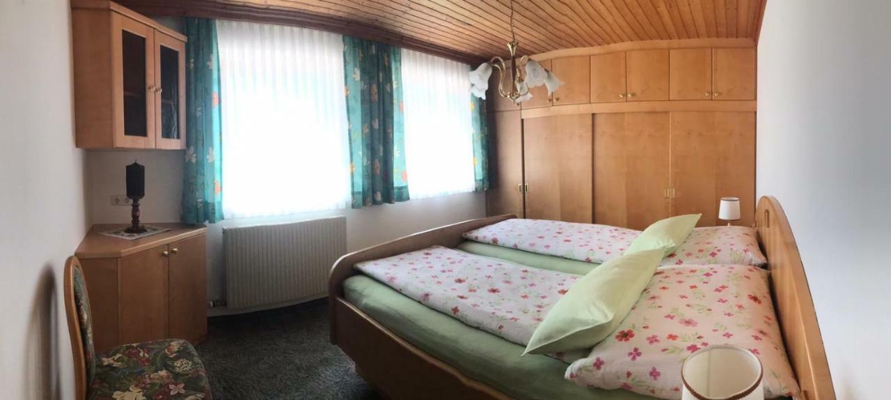 Biobergbauernhof Bergzeit Apartment In Goldegg Exteriör bild