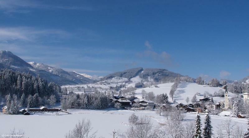 Biobergbauernhof Bergzeit Apartment In Goldegg Exteriör bild